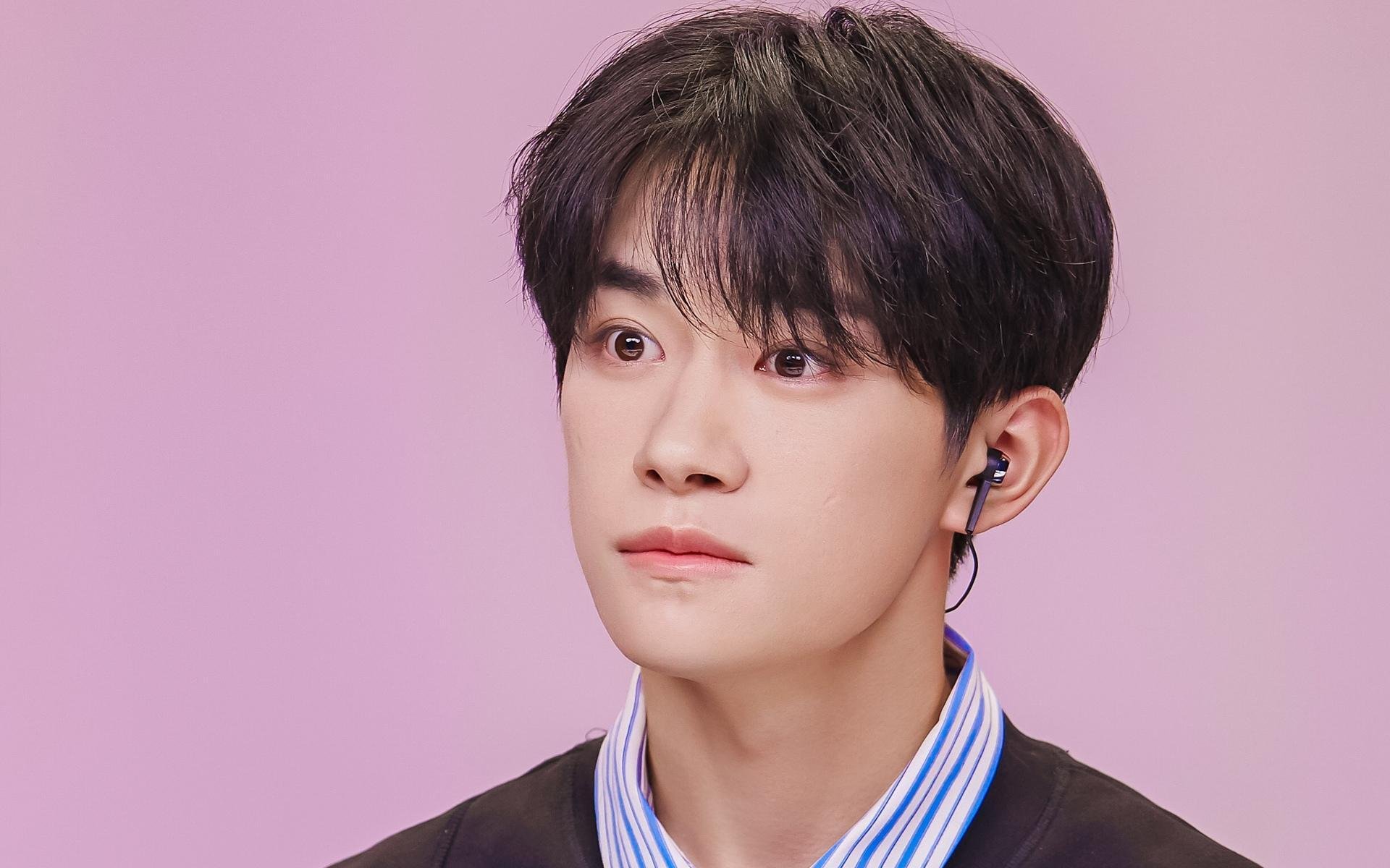 开云·体育官网APP下载-瓦伦西亚主场1-1战平西班牙人，比赛节奏缓慢，瓦伦西亚队主场