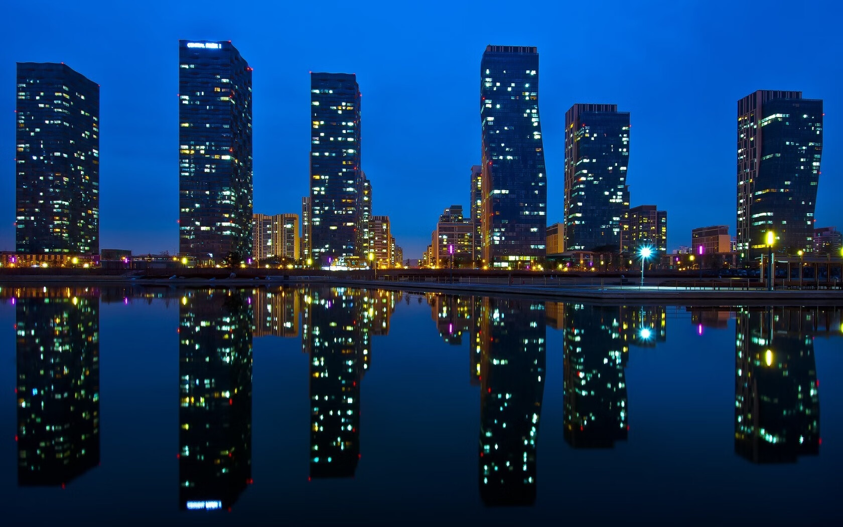 中国篮球教练员教学方法现代化转型研究,篮球教练员的基本素养