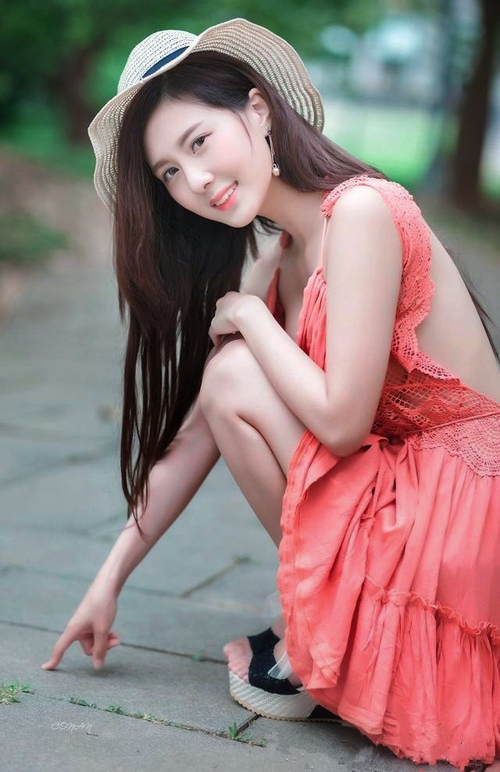 蛙泳新秀摩纳哥刷新个人纪录,摩纳哥泳池